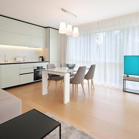 New Apartment With Swimming Pool Near The Beach Ičići Buitenkant foto
