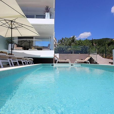 New Apartment With Swimming Pool Near The Beach Ičići Buitenkant foto